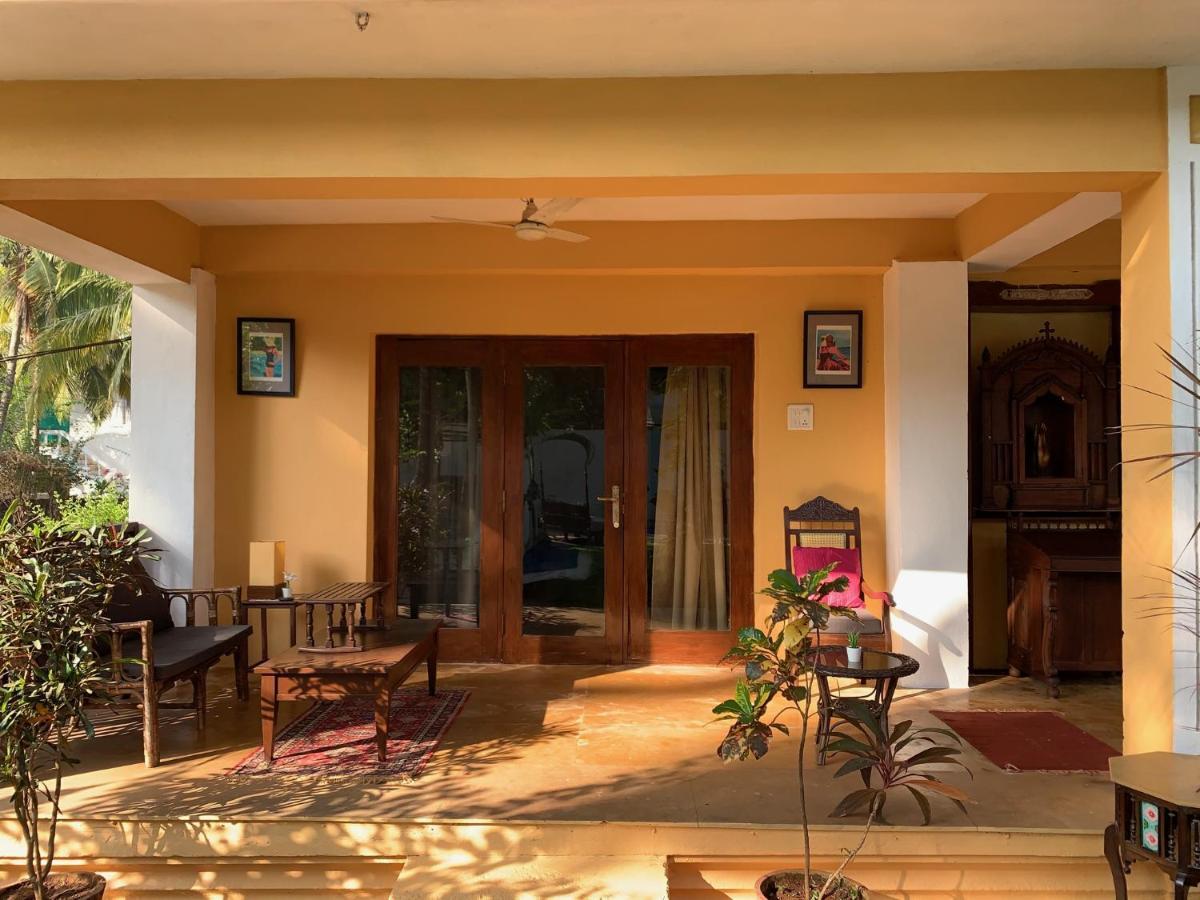 Casa Candolim Beach Front Εξωτερικό φωτογραφία