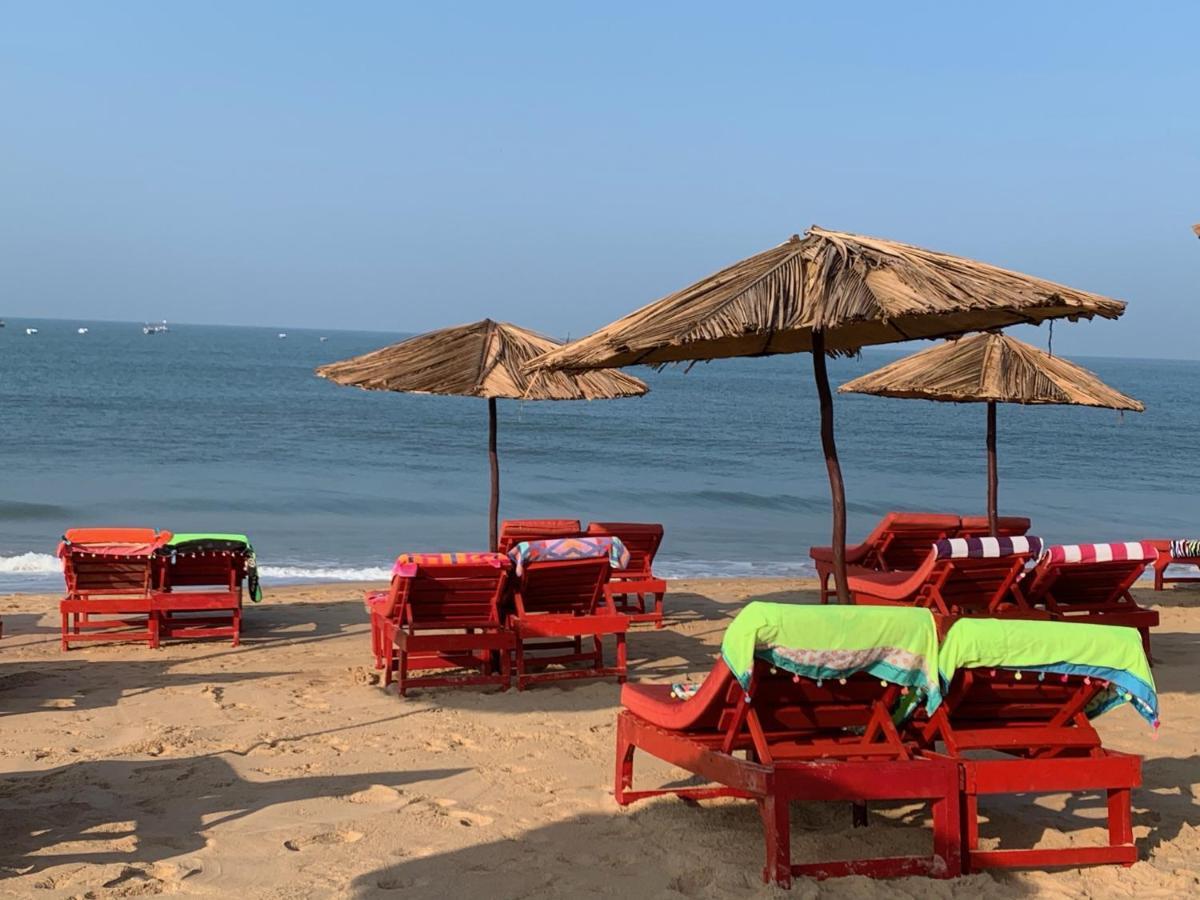 Casa Candolim Beach Front Εξωτερικό φωτογραφία